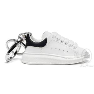 [ALEXANDER MCQUEEN] 알렉산더맥퀸 오버사이즈 스니커즈 키링 609203-H640N-9074