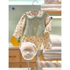 압소바 HK 허브니트베스트원피스 베레모세트(25FW가을신상품) (5A2525107)