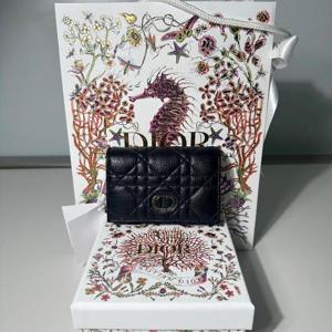 디올 DIOR CARO XS 지갑 블랙 S5132UW