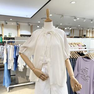 [에잇컨셉] 넥밴드 반팔 블라우스 C25H7FBL021