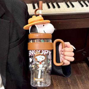아트박스/문구앤토이스 [피너츠] 스누피 3D 피규어 물통 1060ml