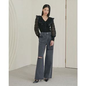 [에고이스트] ER1DP261 자수 포인트 언발 슬릿 와이드 데님 팬츠 (25년 봄)