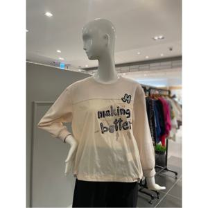 르니앤맥코이 M패치 소매 배색 티셔츠 (MM10TS300HJY)