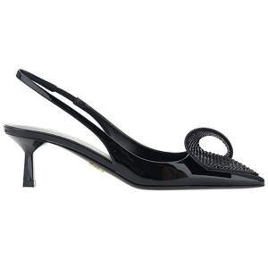 25 FW 프라다 블랙 50mm 엠블리시드 페이턴트 레더 슬링백 펌프스 1I345N3LOC