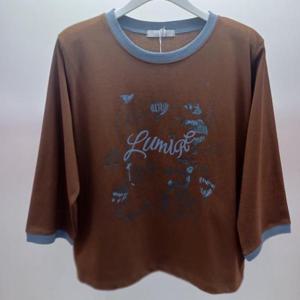 Latium HC06 짧은 국내생산 뚝떨어지는 7부소매 라운드 부드러운 랜드 티블라우스 T2531bl14B