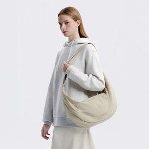 내셔널지오그래픽 N253ACR560 패디드 슬링 크로스백L BEIGE