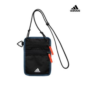 아디다스 시티 엑스플로어 미니 포켓 가방 HR3692