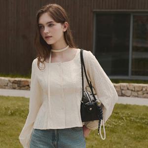 [25 F W] 잇미샤 스퀘어넥 타이 블라우스 ITP8ZBL750