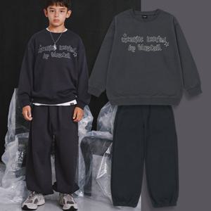 블루테일2 AZG7TS11CGS 주니어 공용 차콜 그레이 맨투맨 티셔츠 트레이닝 팬츠 상하세트 초등