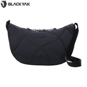 블랙야크 여성 경량 크로스백 숄더백 루클라W패딩호보백 2BYABXU501BK