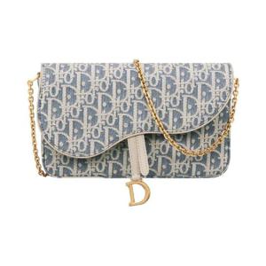 디올 미디움 새들 파우치 체인 디올 오블리크 샴브레이 라피아 이펙트 앤드 스무스 카프스킨 블루 라이트 비스킷 S5907CDFD-M925