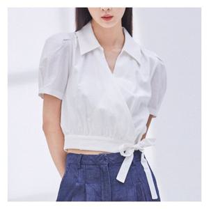 [미쏘]볼륨소매 랩 블라우스 (MIWBWC829B-T)