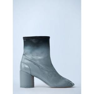 MM6메종마르지엘라 디스트레스 커브 토 아나토믹 부츠 S66WU013