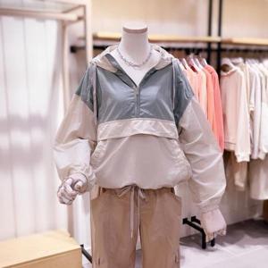 [시에로]SJ2JPF234_배색 후드 반집업 아노락 점퍼