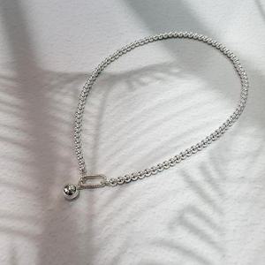 [이쁜] 스퀘어 클래습 은볼 목걸이