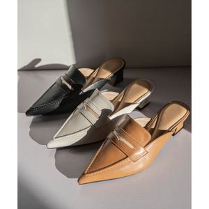 프리미엄 라이트 엣지 소가죽 뮬 블로퍼 4cm / LA8001P
