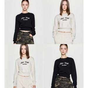 MLB 여성 베이직 레터링 크롭 맨투맨 3FMTB2454