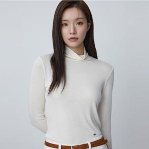 플라스틱아일랜드  (PR7CL962) BEIGE 목폴라 티셔츠