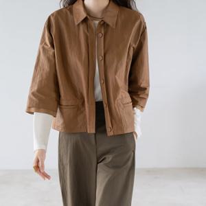 엄마옷 마담4060 펄버튼포켓자켓 모던베이직 여성 -ZJK2509024-