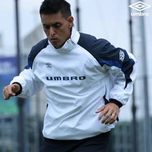 [엄브로] PTR 하이넥 OCTA 피스테 UQ421SWTO4_WHT0