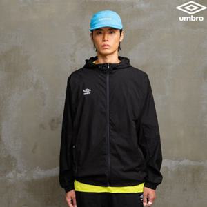 [엄브로] 나이트런 베이직 후드형 자켓 UQ321SJK92_BLK0