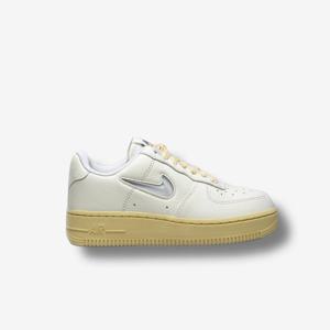 에어포스 1 로우 코코넛 밀크 레몬 워시 (우먼) DO9456-100