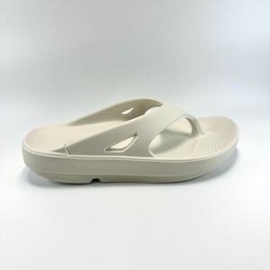 우포스 오리지날 에그녹 초크 화이트 쪼리 1000