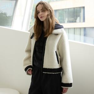 [코데즈컴바인]시어링 리버시블 숏 무스탕 CKD-LE501WB