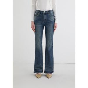 [게스] 여성_M톤 아웃쌍침 플레어 붓컷 (YP3D6167)