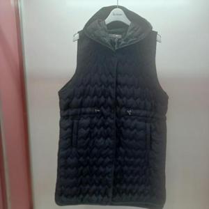 Latium HC06 퀼팅 옆트임 언발 후드 경량 패딩 롱조끼 T2543vt03B1