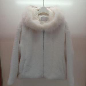 Latium HC06 세미크롭 안감 배색 페이크퍼 후드 집업 밍크 쟈켓형 점퍼 T2554jp02I