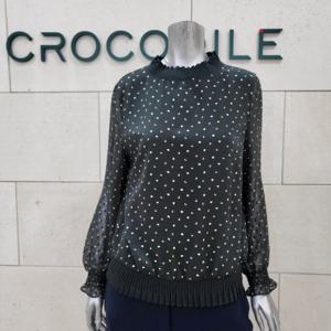 [크로커다일레이디]프린트 셔링 넥 티블라우스CLEWTS119-GR_BP