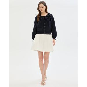 질스튜어트 뉴욕 여성 25SS 화이트 턱장식 코튼혼방 밴딩 쇼츠 숏팬츠 JSPA5B650WT