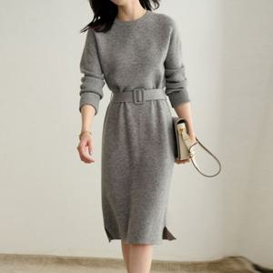 [에이시크] 엘르 벨티드 라운드넥 니트 원피스 C25DOP071