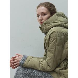 [Melissa] 다이아 퀼팅 A라인 다운자켓  카키 (ML5938A24H)