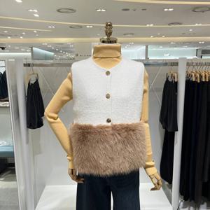 [밸리걸] 페이크퍼 배색 니트 베스트 613140