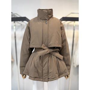 [더아이잗컬렉션]구스다운 하이넥 벨티드 점퍼 CRBA2PD711 -DG