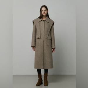 잇미샤 디터처블 패널 핸드메이드 울 코트 ITPCHHC790