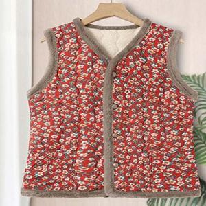 레트로 촌캉스룩 김장조끼 할머니 누빔조끼 꽃무늬 털