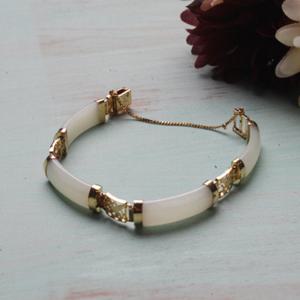 JADE U 제이드유 춘천옥 학세공 4편 옥팔찌(10mm) J-803