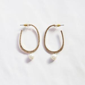 madam 유니크 진주 포인트 링귀걸이