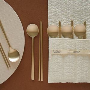 놋담 방짜유기 유기수저 달수저 5인 누빔 수저집 포함