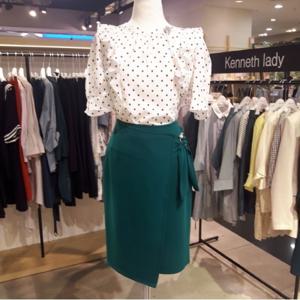 [케네스레이디] 사이드 버클 스커트 (EWSKIE0400)