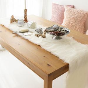 스노우 화이트 fur 테이블러너(2인)