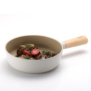 네오플램 피카 인덕션 IH 쁘띠웍 궁중팬 18cm