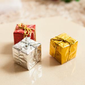 크리스마스 선물상자 트리 장식 홀로그램 3.5cm (6개입) 3컬러 꾸미기 소품 용품 오너먼트