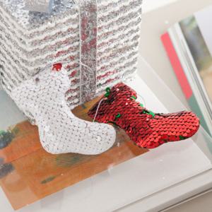 [1개 추가증정] 크리스마스 양말 인형 트리 장식 글리터투톤 9cm 2컬러 꾸미기 소품 용품 오너먼트