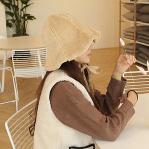 엔비 퍼벙거지 여성 플랩 귀달이 벙거지 모자