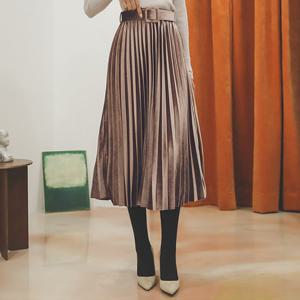 오드 SKK501 벨벳 플리츠 밴딩 롱 스커트
