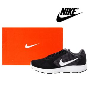 나이키 레볼루션 3 819303-001